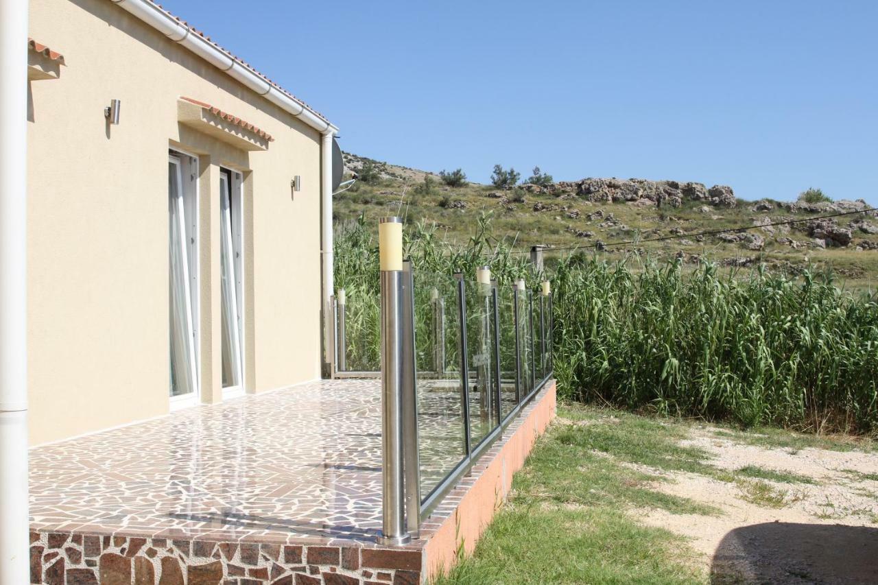 Apartmani Subasic Pag Town Esterno foto