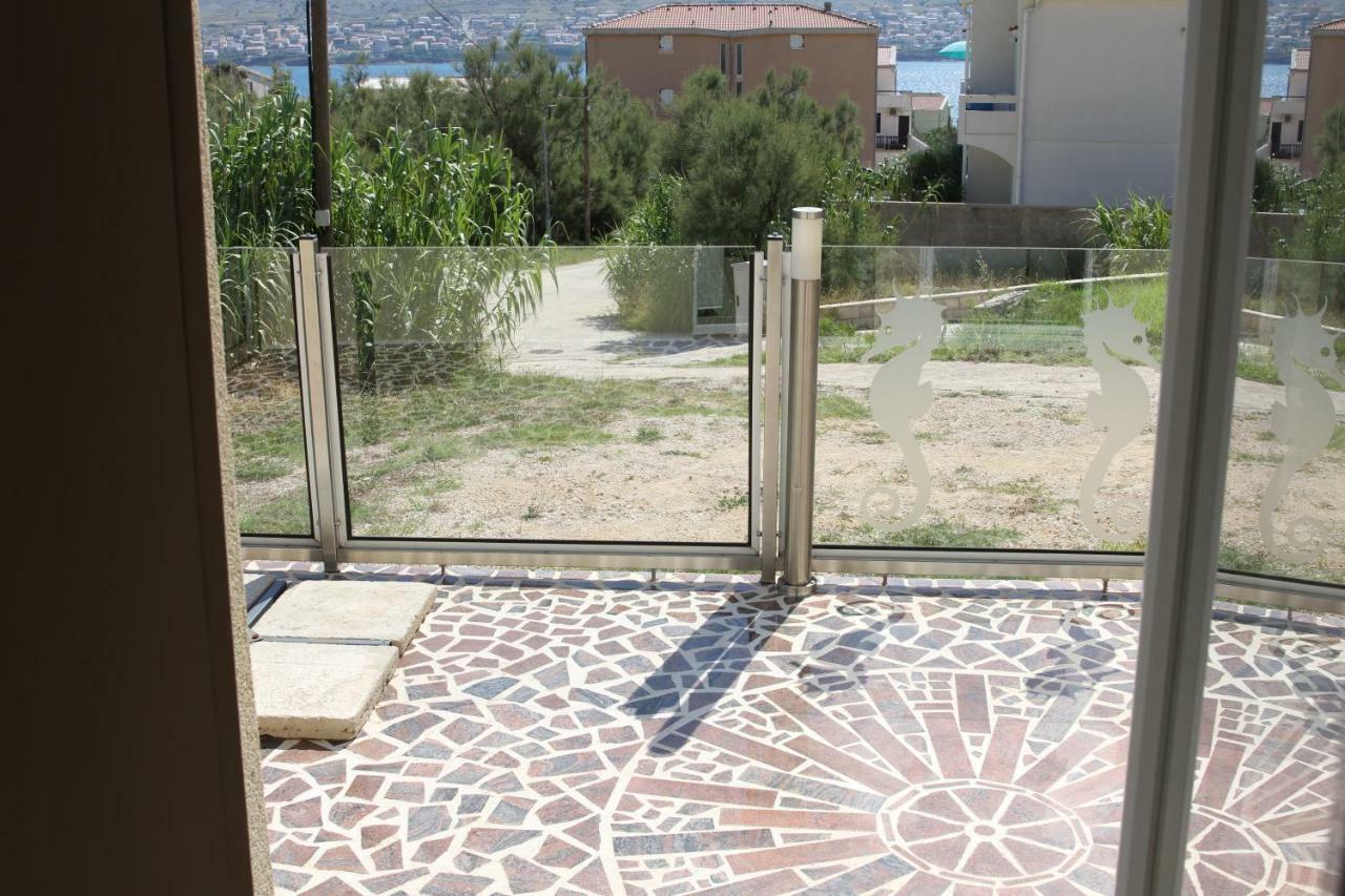 Apartmani Subasic Pag Town Esterno foto